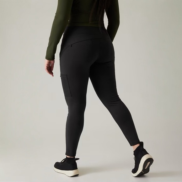 NWT Athleta Headlands Hybrid High Rise Cargo Legging - Picture 8 of 8